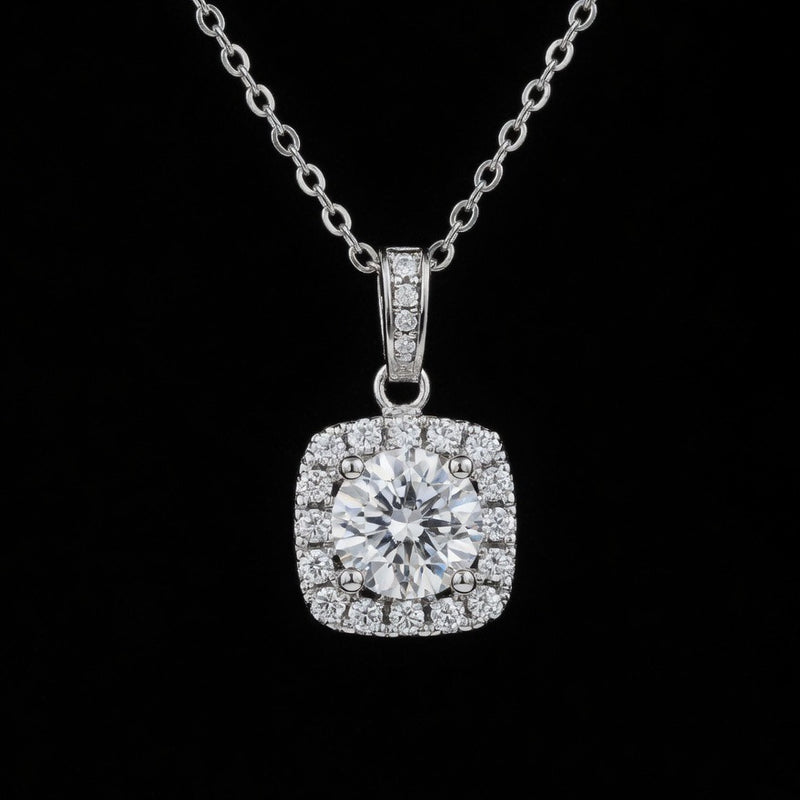 Couronne Royale – Round Diamond Cushion-Halo Pendant